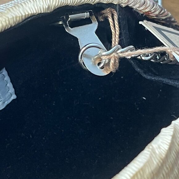 Le Sac For‎ Kultura Small Woven Natural Fibre Hard Case Purse Silver Chain Strap - Picture 13 of 13